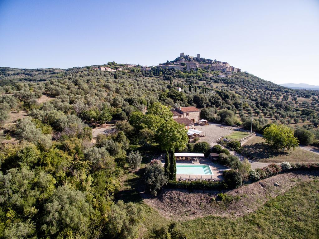 Tenuta Montemassi Podere Montauzzo ภายนอก รูปภาพ