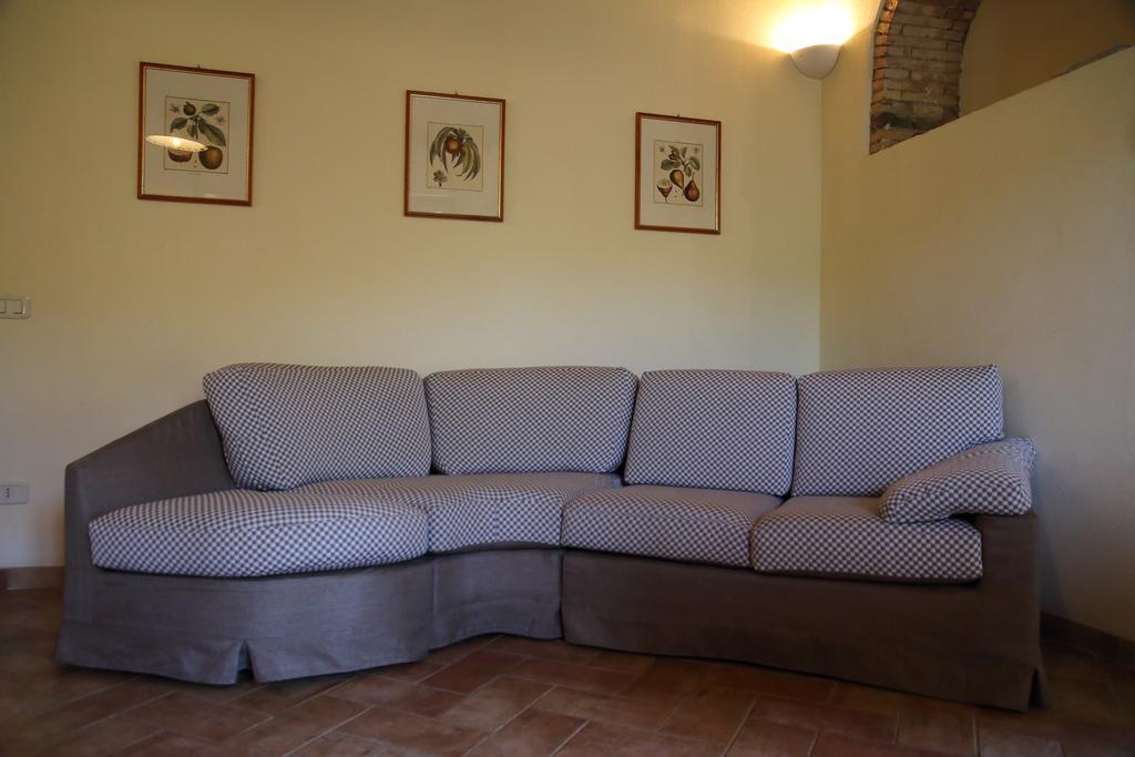 Tenuta Montemassi Podere Montauzzo ภายนอก รูปภาพ