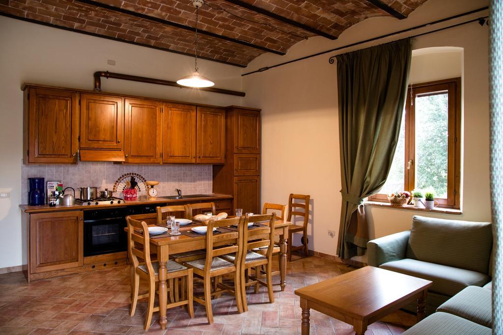 Tenuta Montemassi Podere Montauzzo ภายนอก รูปภาพ